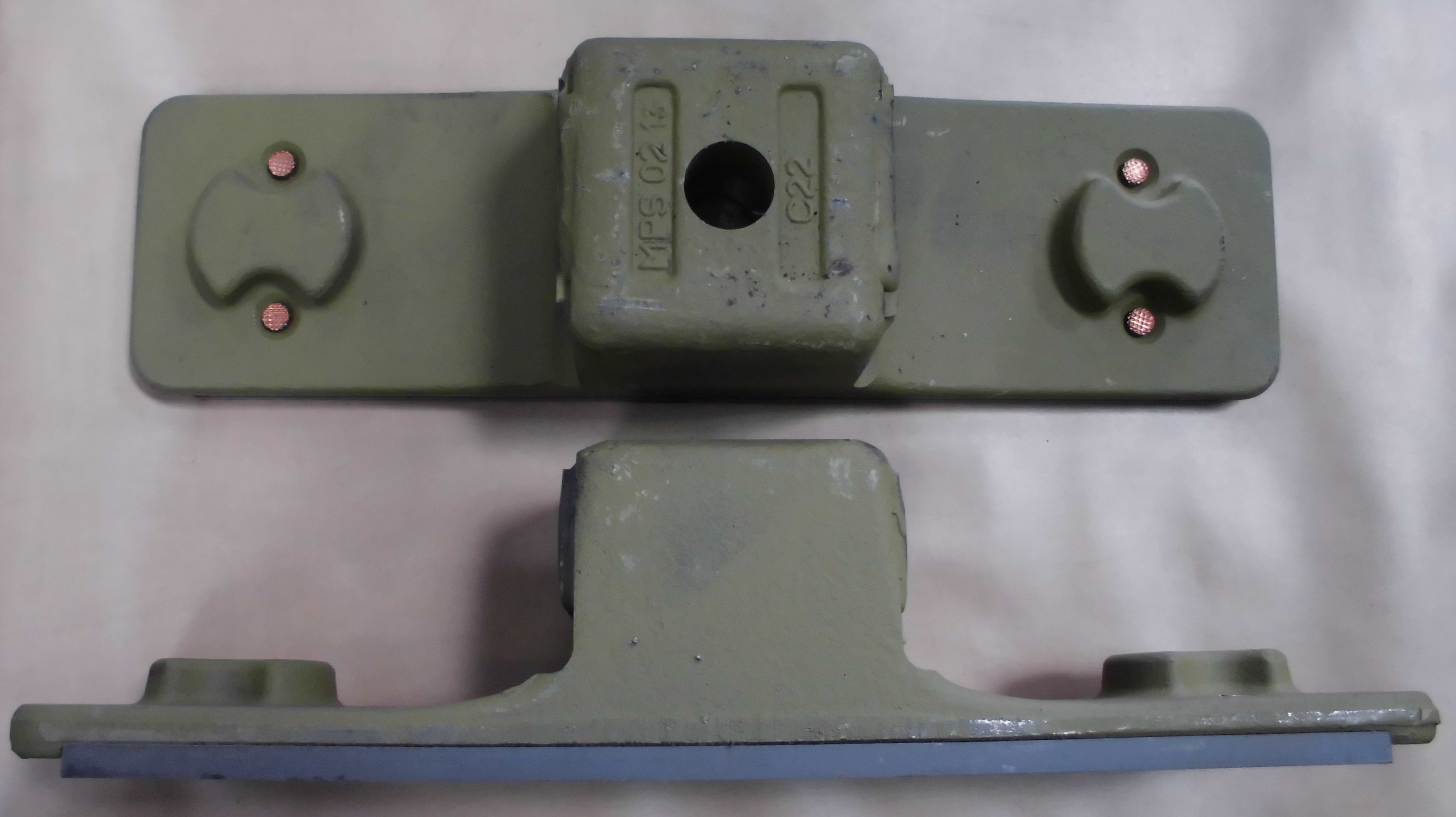 GLEITSTÜCKTRÄGER OBERTEIL FÜR Y025 GLEITSTÜCKTRÄGER OBERTEIL FÜR Y025