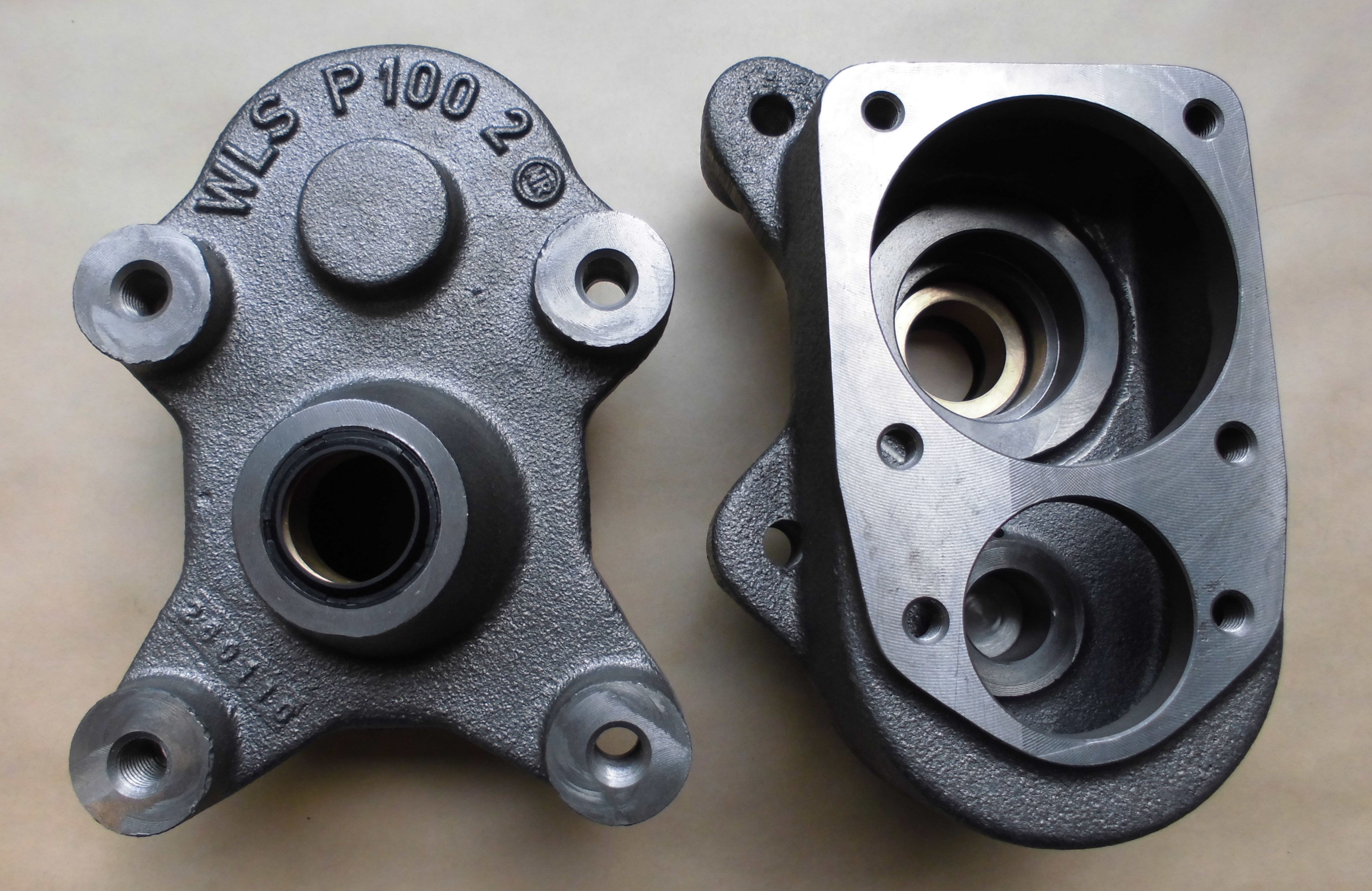 GETRIEBEGEHÄUSE FÜR PUMPE P180 GETRIEBEGEHÄUSE FÜR PUMPE P180