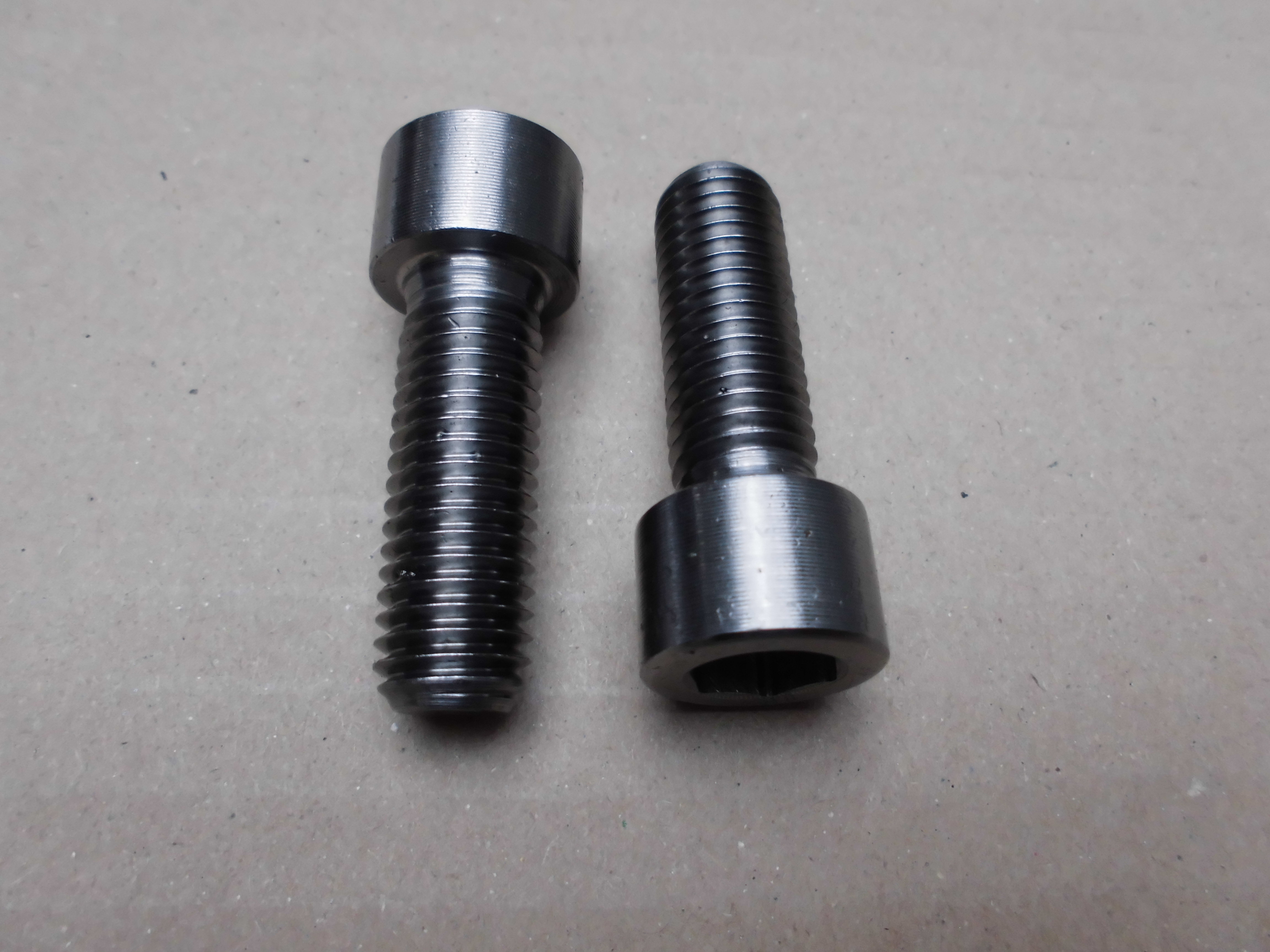 ZYL-SHR-M12X 35-CRMO4-912 ZYL-SHR-M12X 35-CRMO4-912