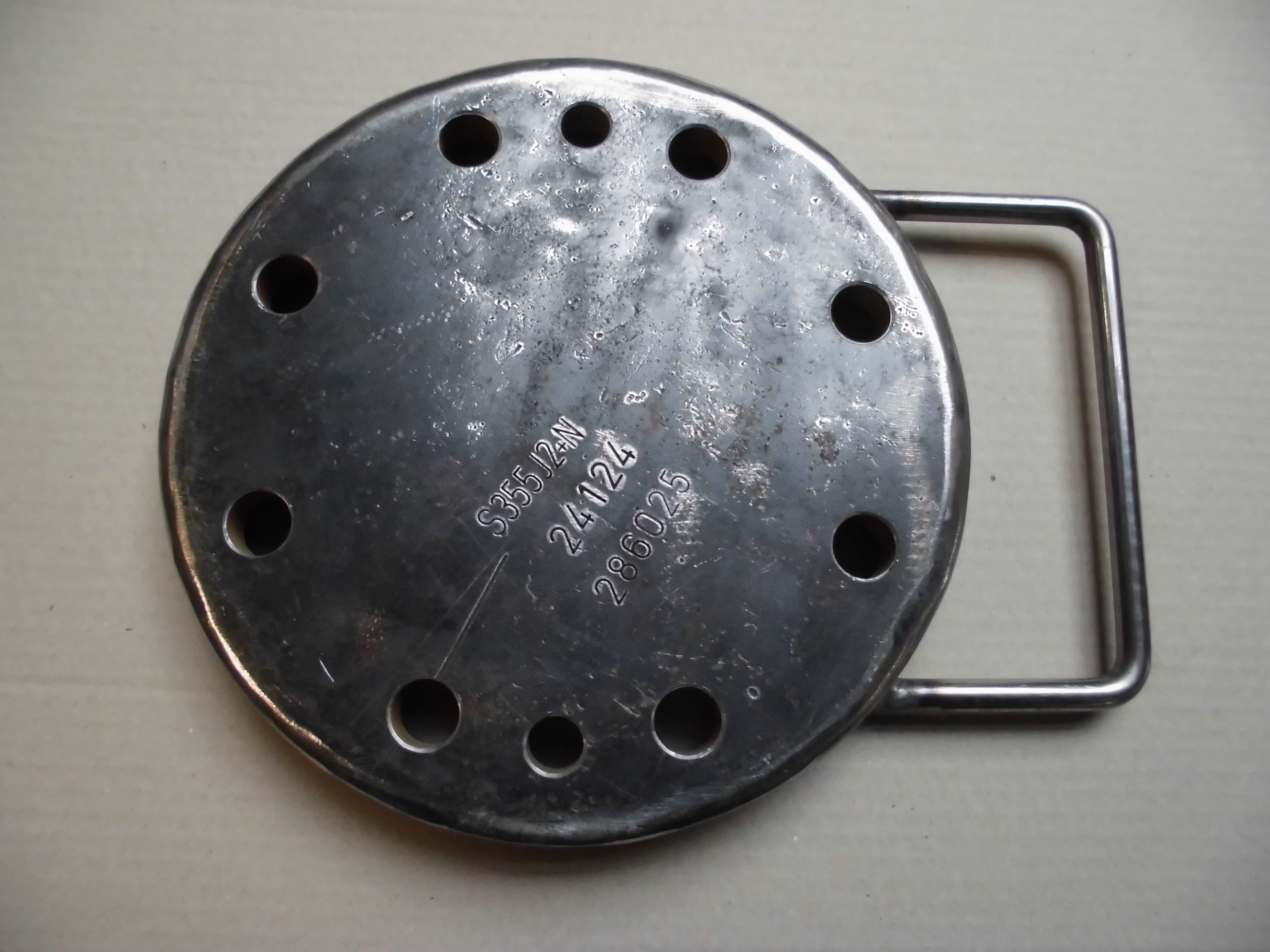 BLINDDECKEL DN100 ST52-3 -F.FÜLLSTUTZEN BLINDDECKEL DN100 ST52-3 -F.FÜLLSTUTZEN