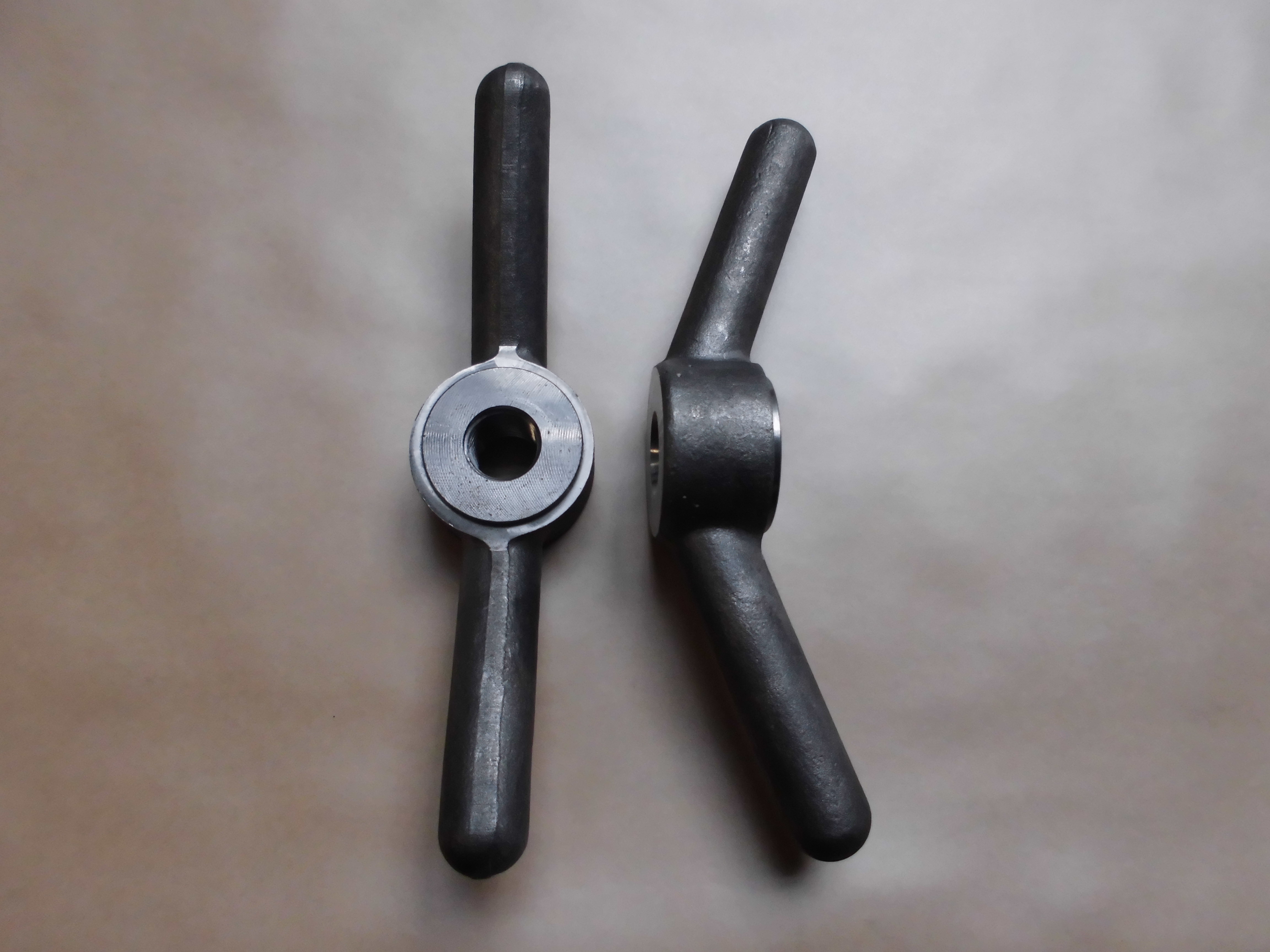KNEBELMUTTER M24-1.0501 KNEBELMUTTER M24-1.0501